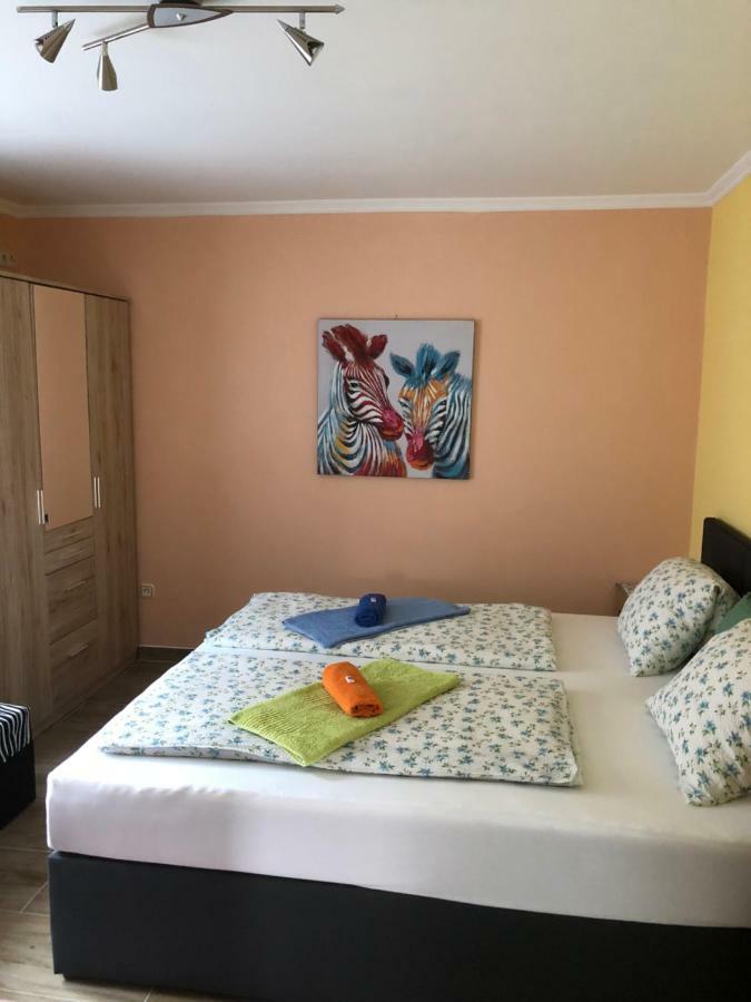 Pension Lipusch Sankt Veit im Jauntal Bagian luar foto