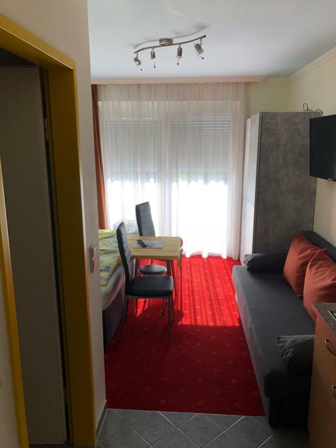 Pension Lipusch Sankt Veit im Jauntal Bagian luar foto